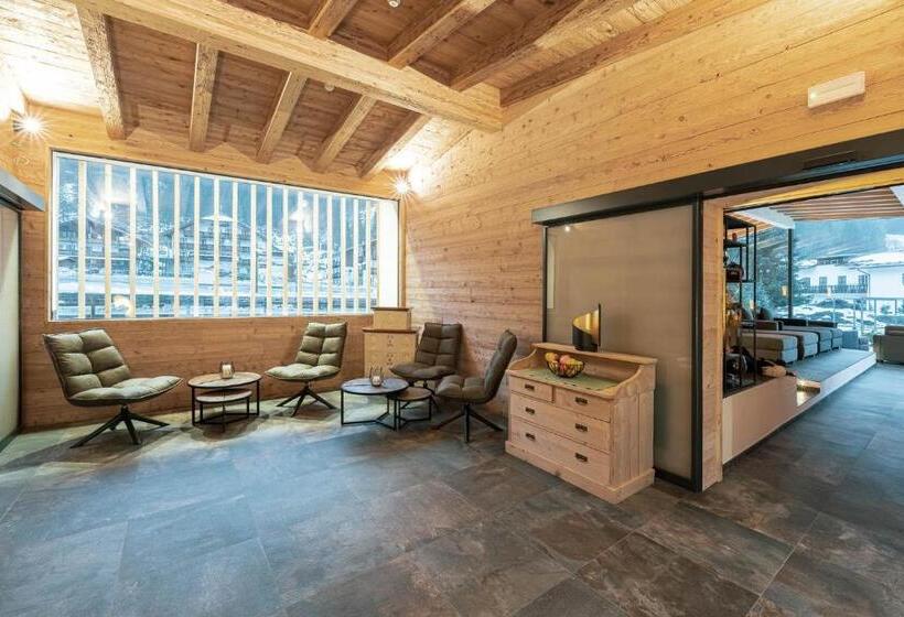 هتل Majon Miramonti