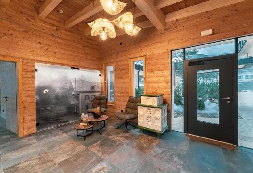 هتل Majon Miramonti