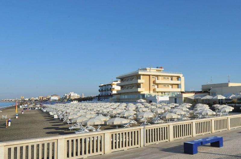هتل Miramare