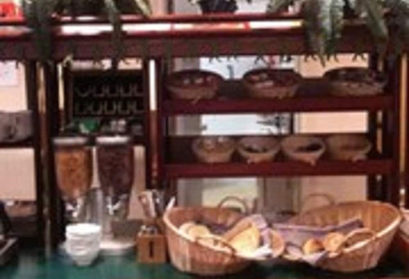 هتل Quick Palace St Jean De Vedas   A709