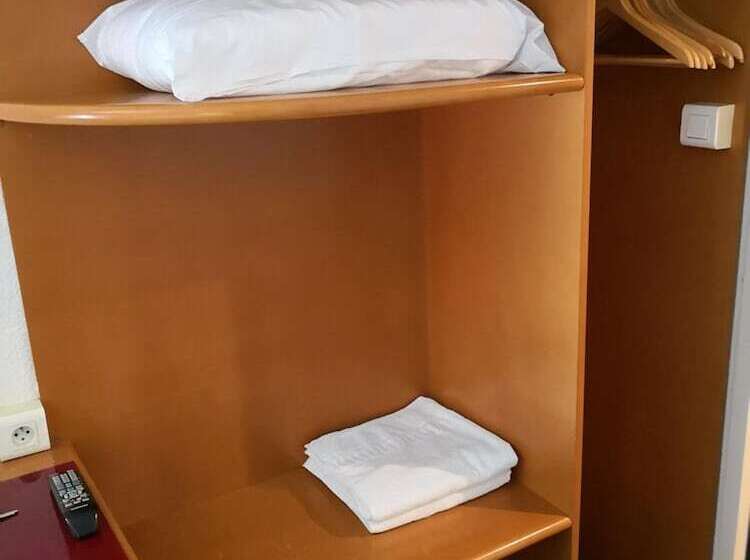 هتل Quick Palace St Jean De Vedas   A709