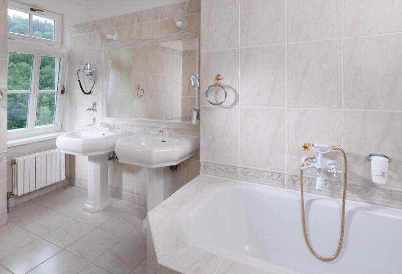 هتل Radium Palace