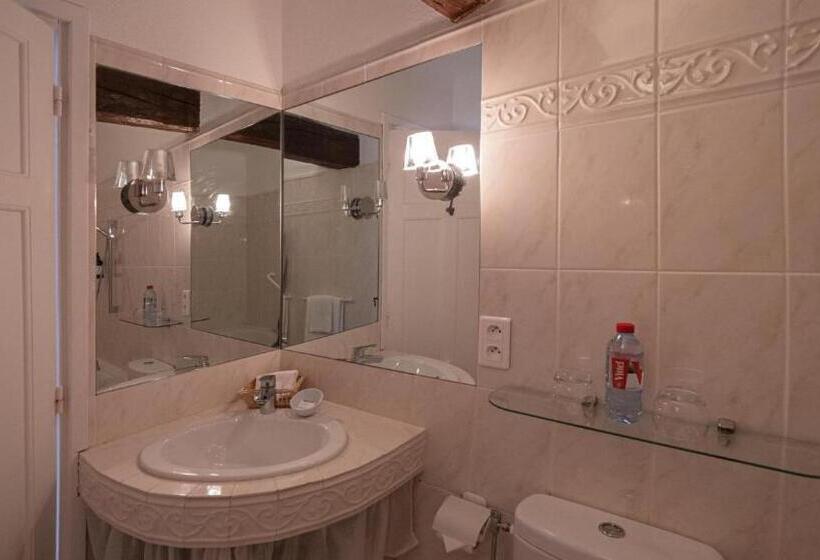 ホテル Restaurant Le Moulin De La Camandoule