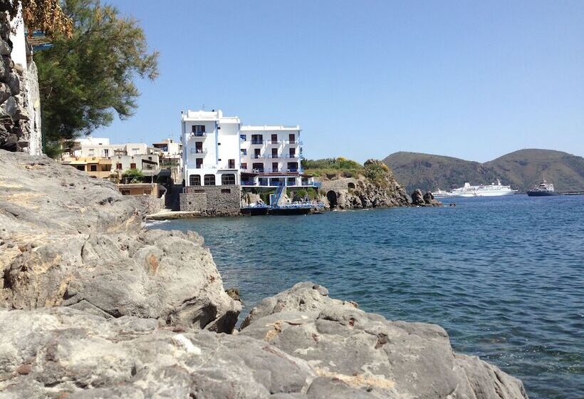 هتل Rocce Azzurre
