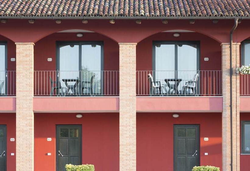 فندق Santamaria Langhe