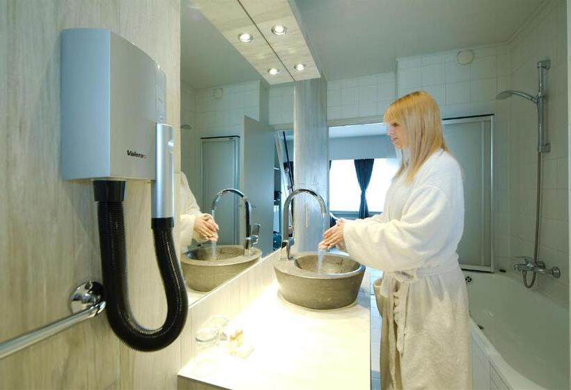 هتل Thermae Grimbergen