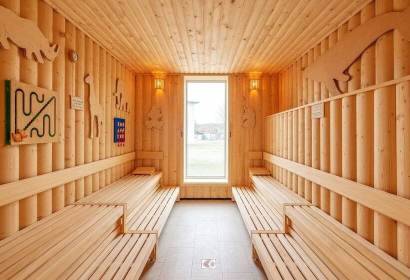 هتل Tui Suneo Kinderresort Usedom