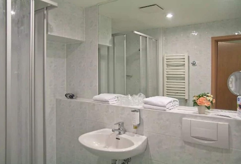هتل Tui Suneo Kinderresort Usedom