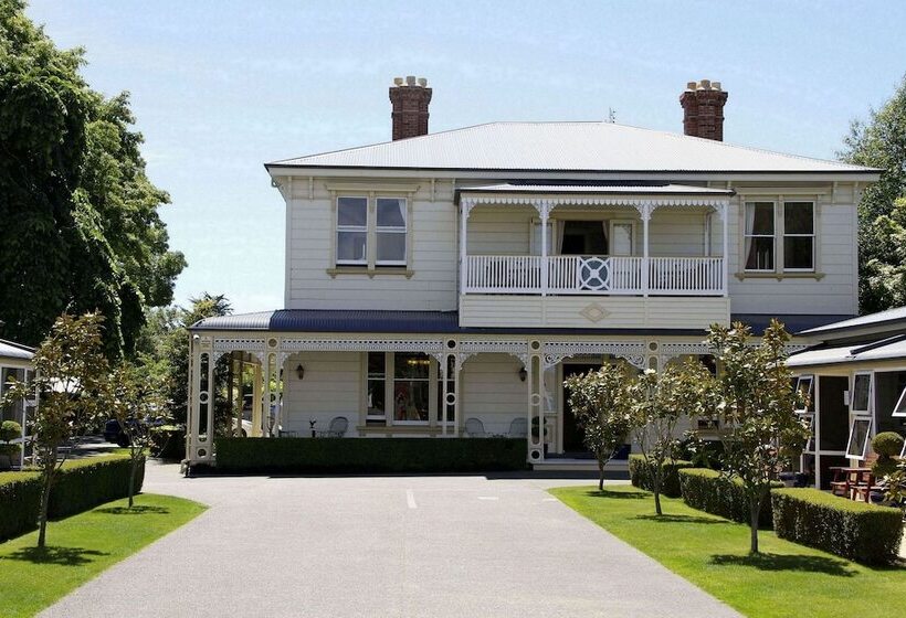مُتل Merivale Manor
