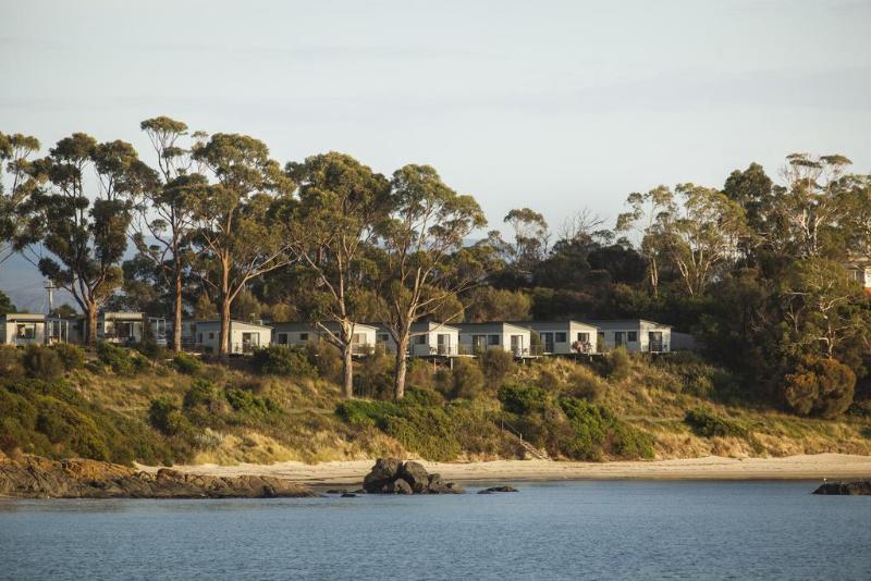 Swansea Beach Chalets