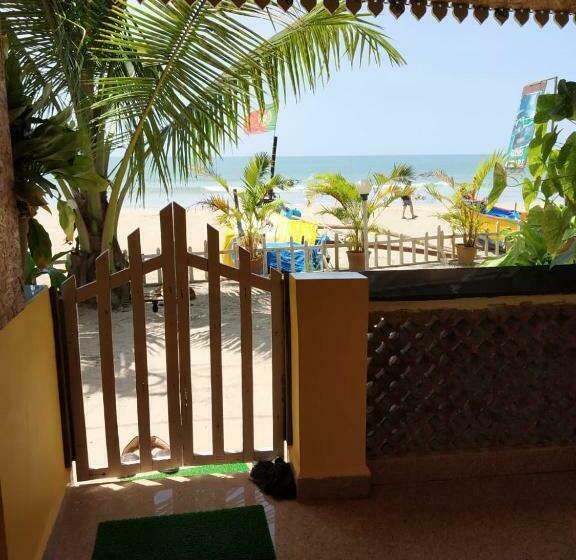 פנסיון Alegro Beach Homes