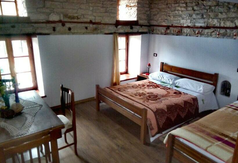 ペンション Guesthouse çelo