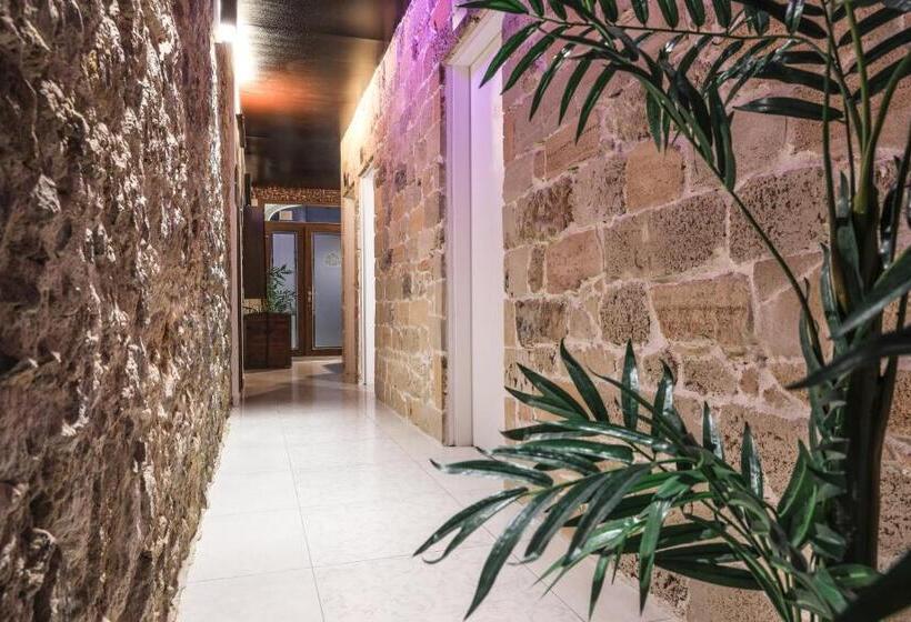 پانسیون Villa Asfodelo Guest House & Relax