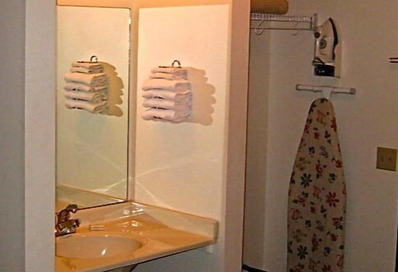 Coronado Motel & Rv Park