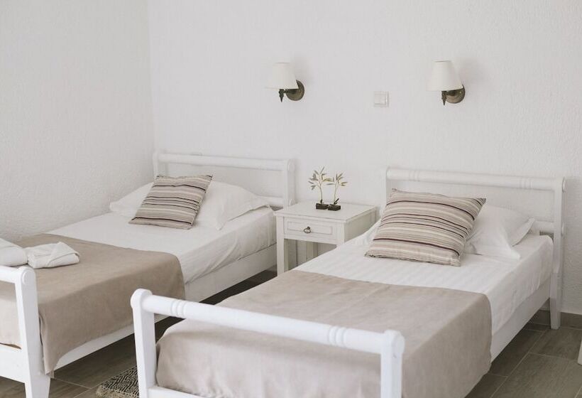 Elounda George Studios