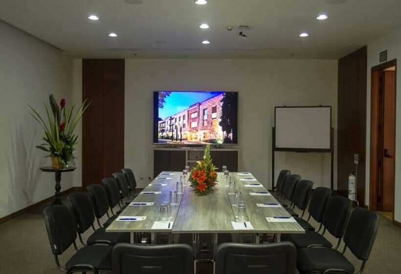 هتل Habitel Select