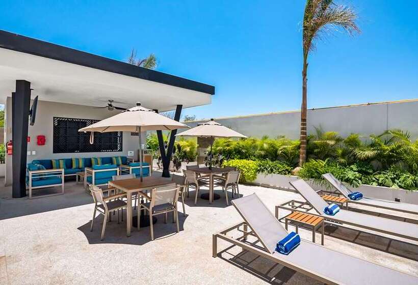 هتل Hampton Inn By Hilton Nuevo Vallarta