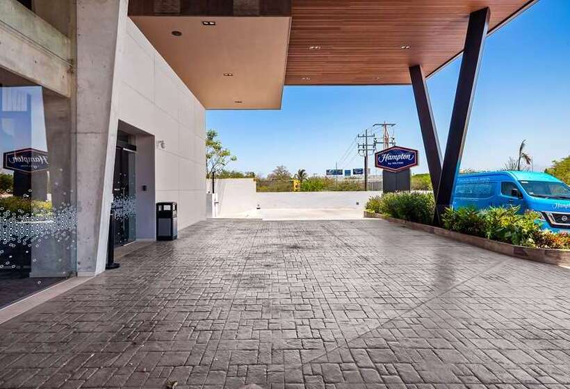 هتل Hampton Inn By Hilton Nuevo Vallarta