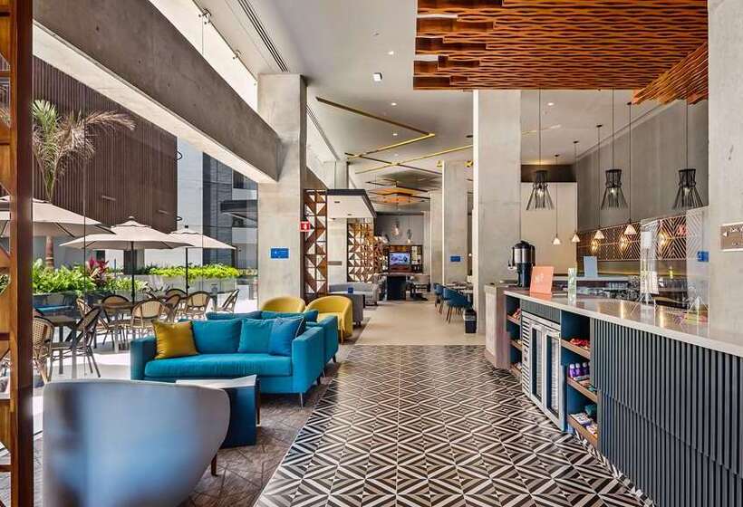 هتل Hampton Inn By Hilton Nuevo Vallarta