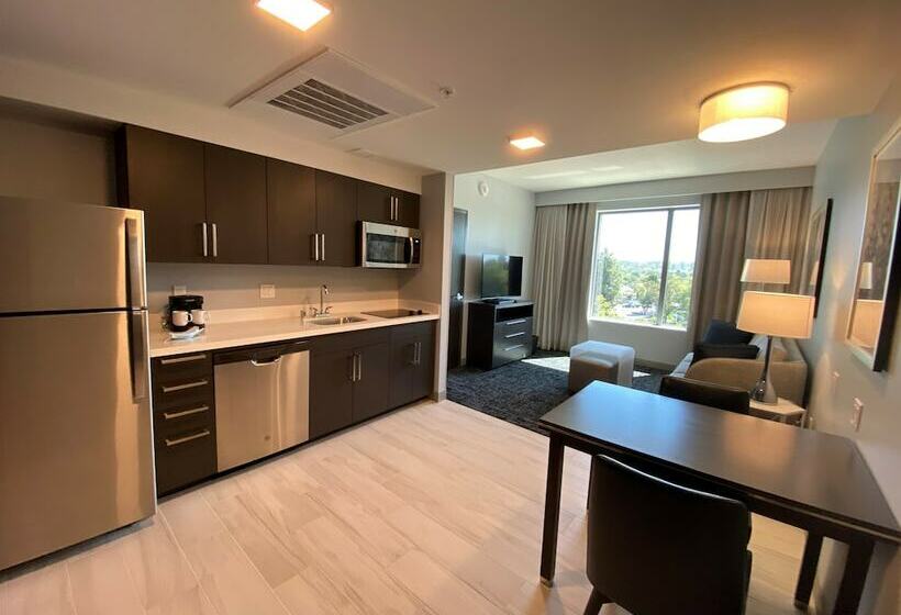 هتل Homewood Suites By Hilton Irvine Spectrum Lake Forest