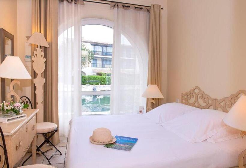 فندق Le Suffren Hôtel