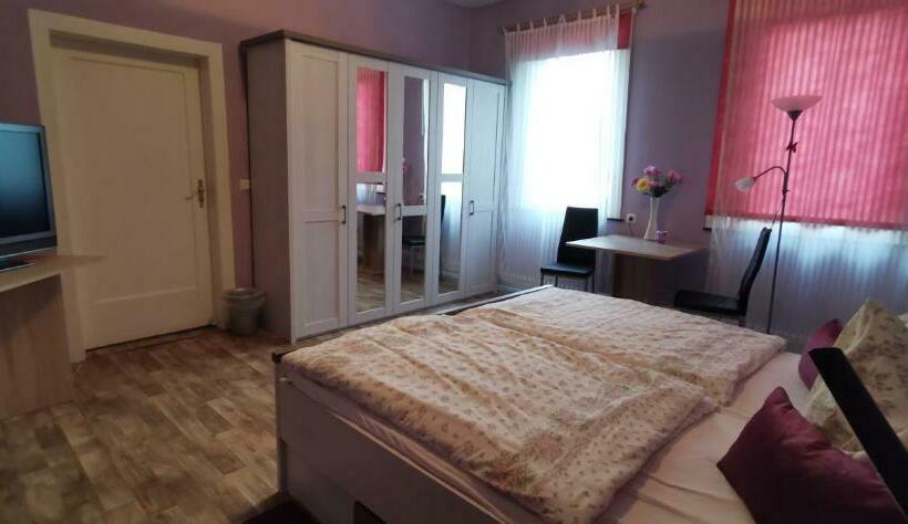 فندق Lindenhof L1