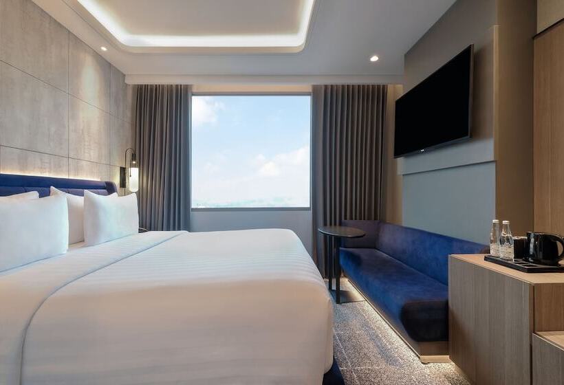 هتل Mercure Tangerang Centre