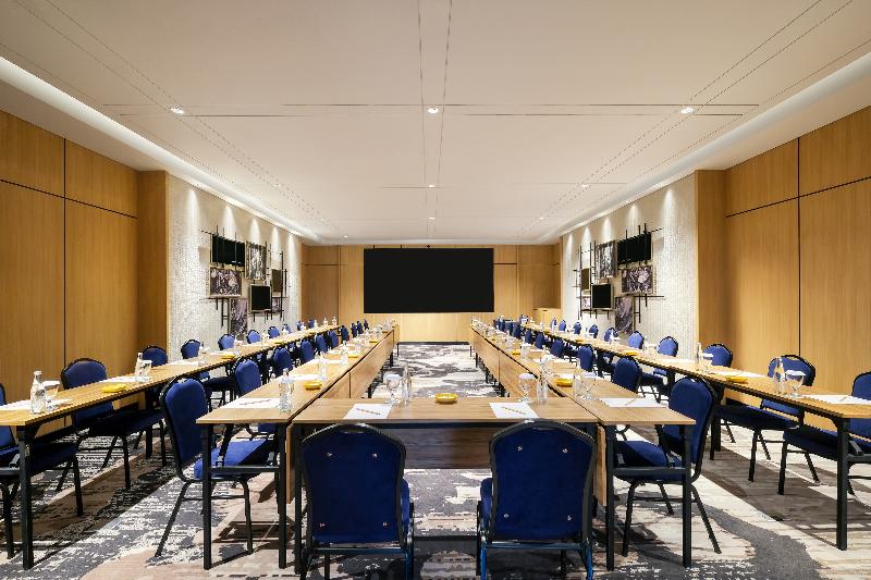 هتل Mercure Tangerang Centre