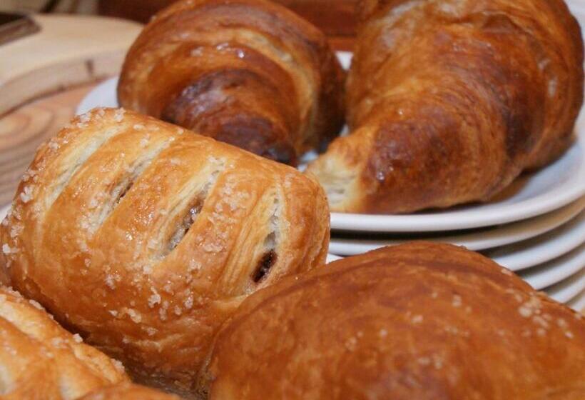 هتل Resort Al Sole