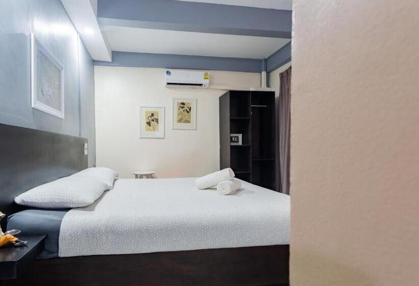 فندق The Beach Cha Am Residence