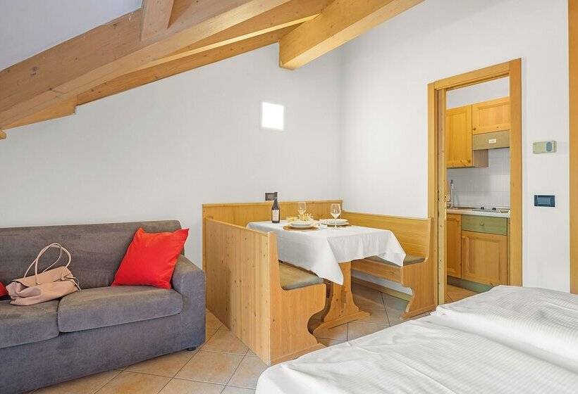 Aparthotel Majestic