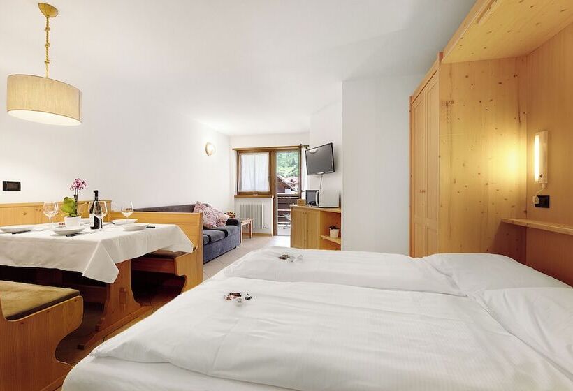 Aparthotel Majestic