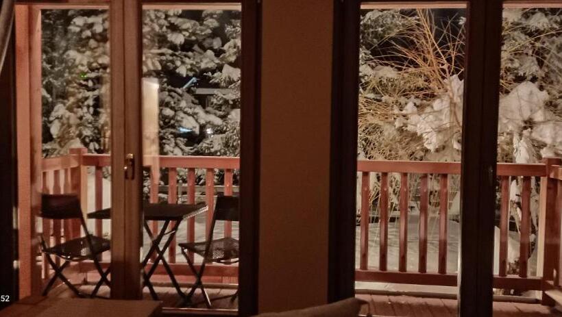 Chalet Alpina Hotel & Apartments