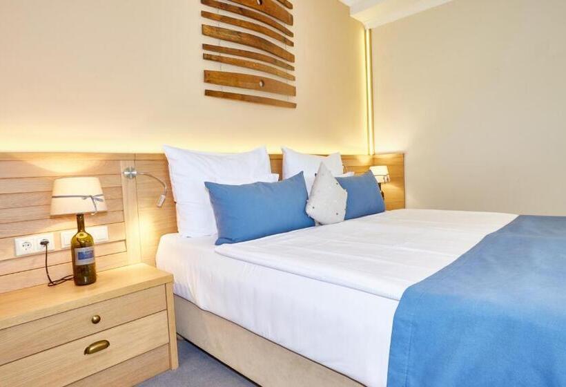 Crocus Gere Bor Hotel Resort & Wine Spa