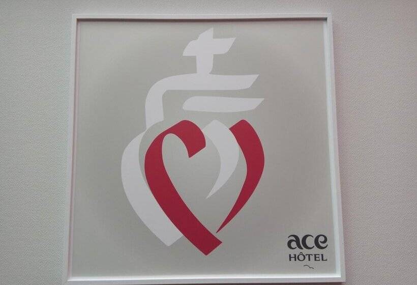 هتل Ace Hôtel Vendée Saint Hermine