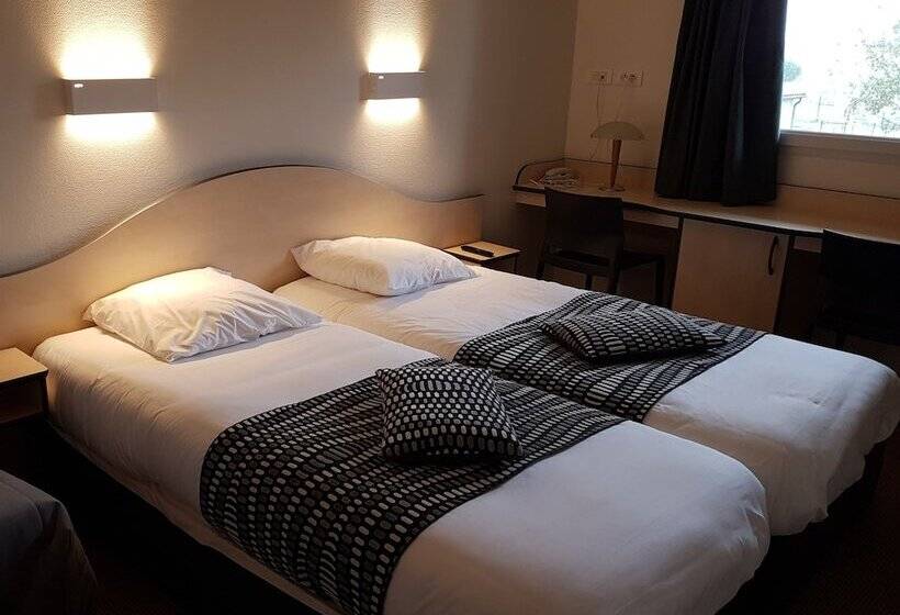 هتل Ace Hôtel Vendée Saint Hermine
