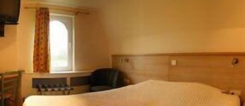 هتل B&b Ter Gracht