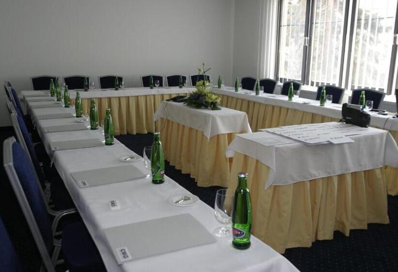 Fotos del hotel Coronet:  2