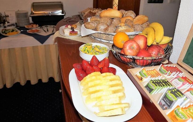 Fotos del hotel Coronet:  3