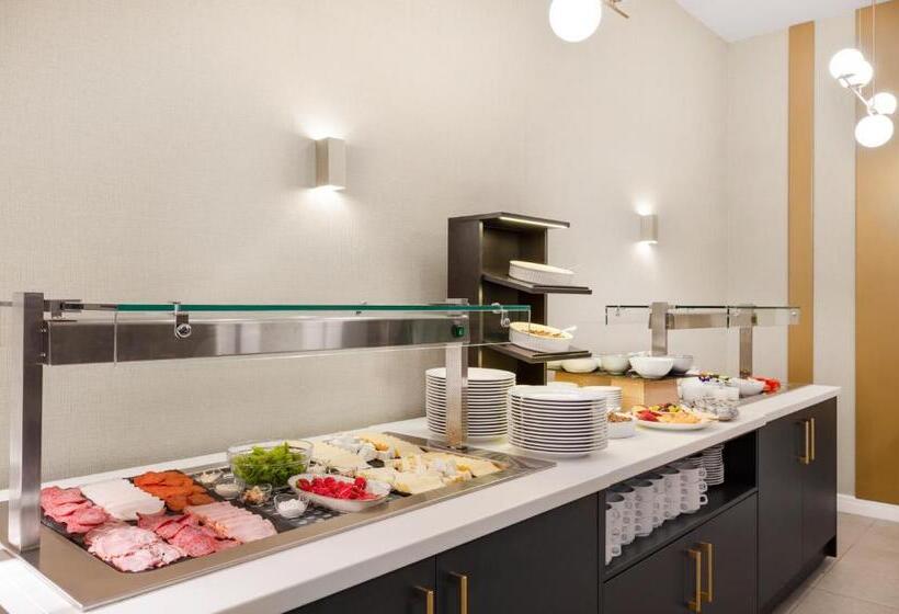 Corso Hotel Pécs