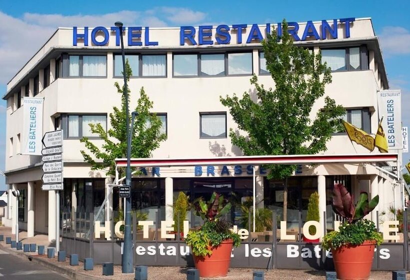 Отель De Loire Et Restaurant Les Bateliers