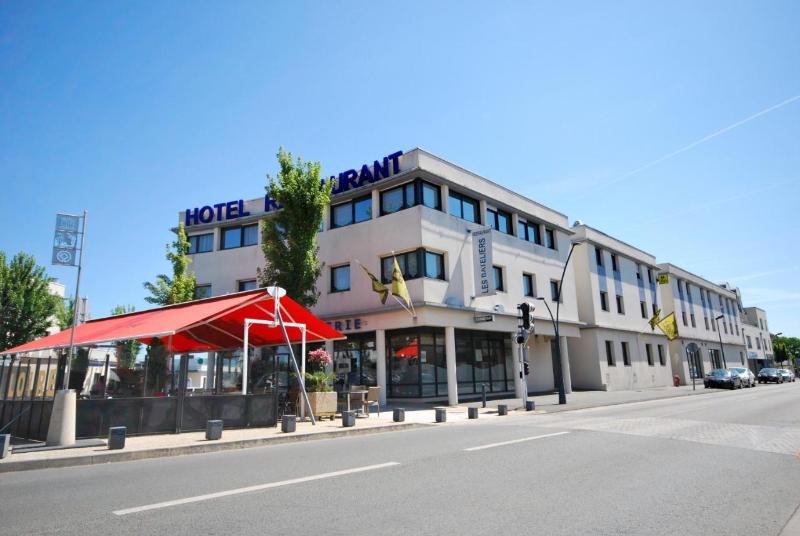 هتل De Loire Et Restaurant Les Bateliers