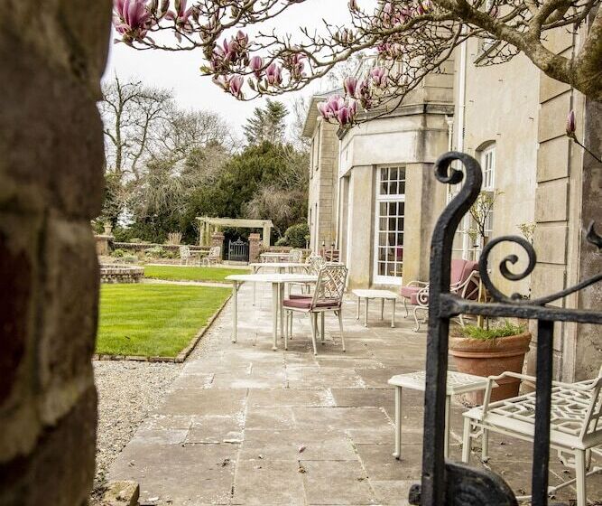 Отель Dunbrody Country House