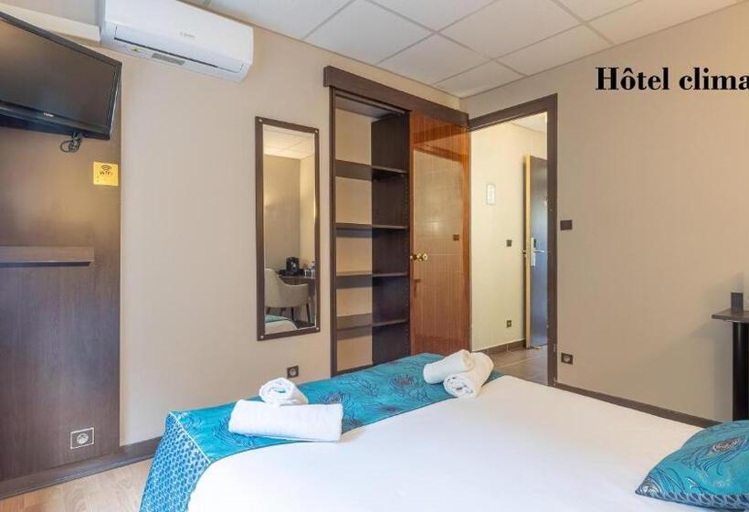 هتل Hôtel Du Poète