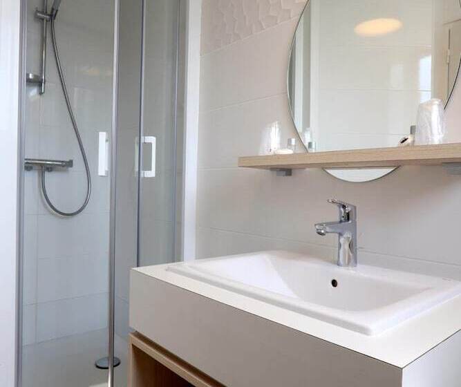 ホテル Hôtel Miléade De La Plage   Binic
