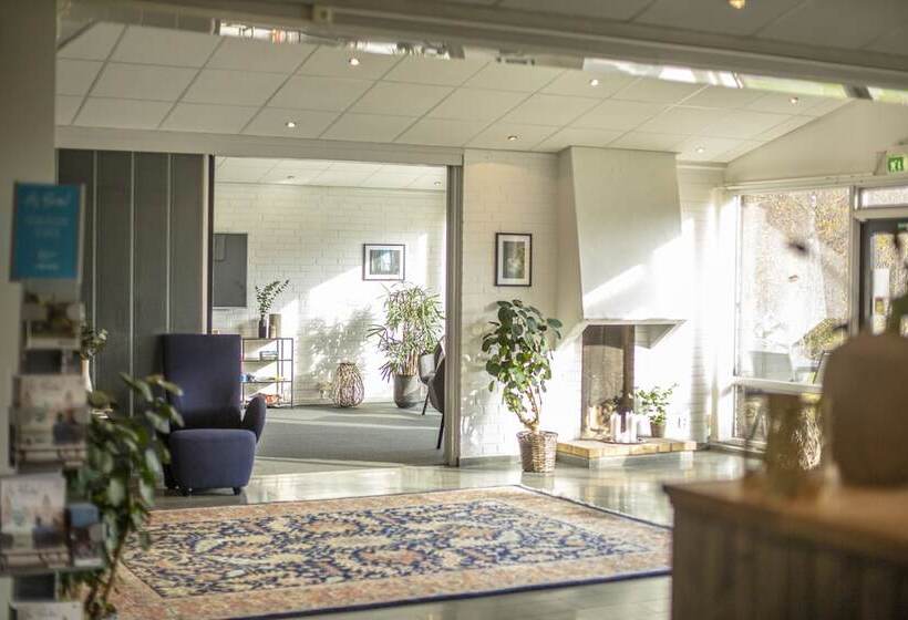 فندق L Solhem Park