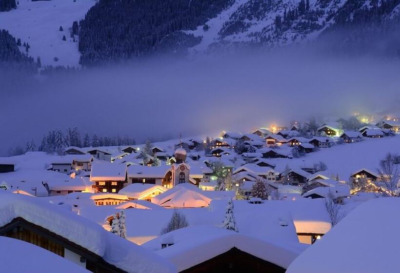 La Val Hotel & Spa