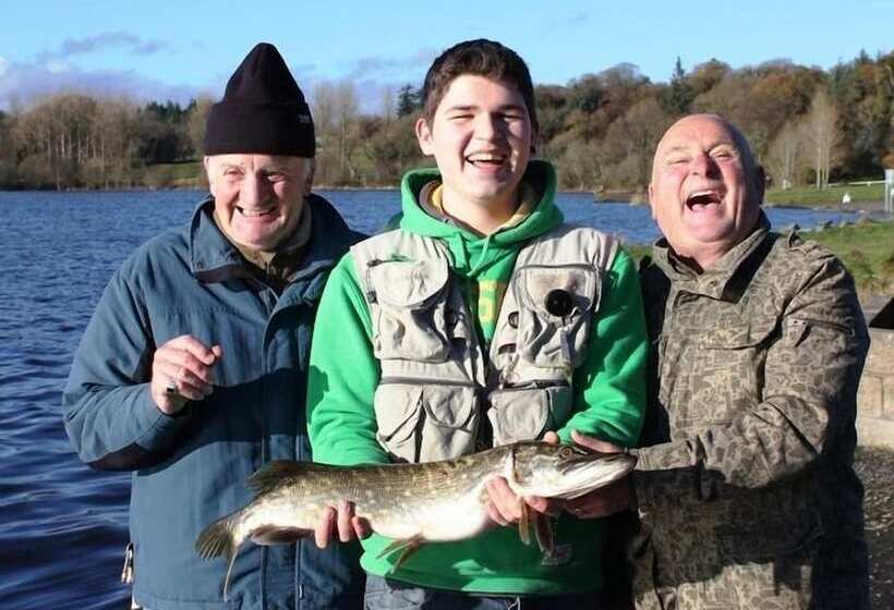 호텔 Lakeside Manor