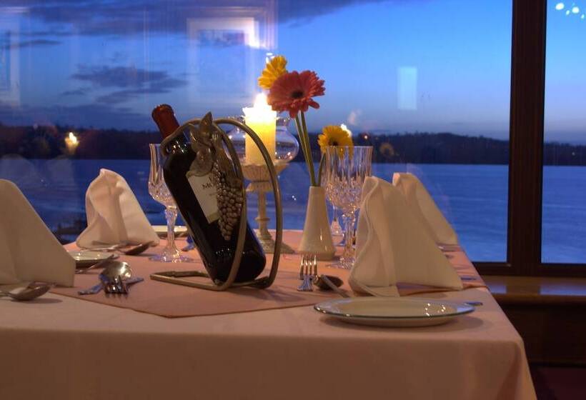 호텔 Lakeside Manor