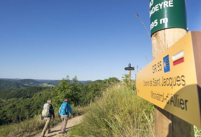 בית מלון כפרי Le Barriol